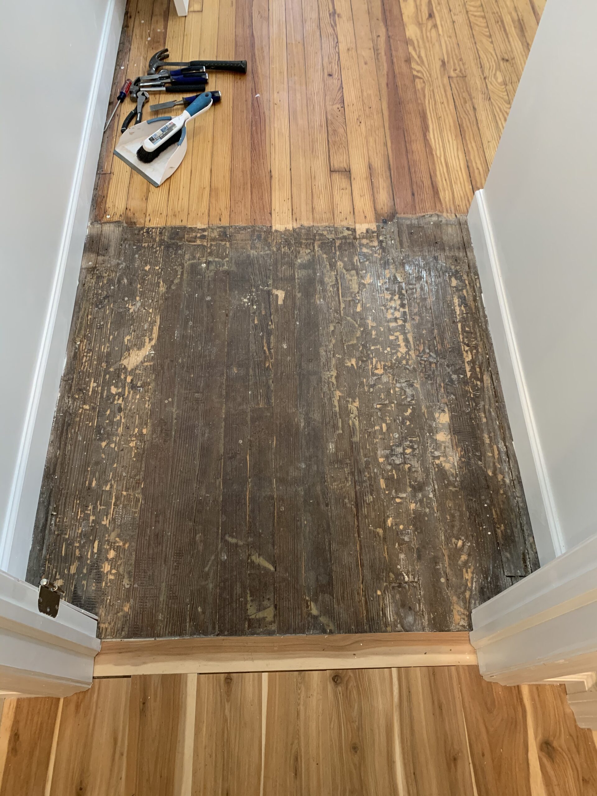 how to refinish hardwood floors – basic DIY tutorial