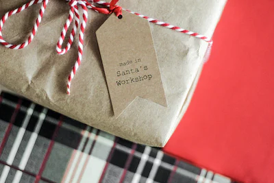 Tenant Gift Ideas – 13 Awesome Holiday Gifts 2023